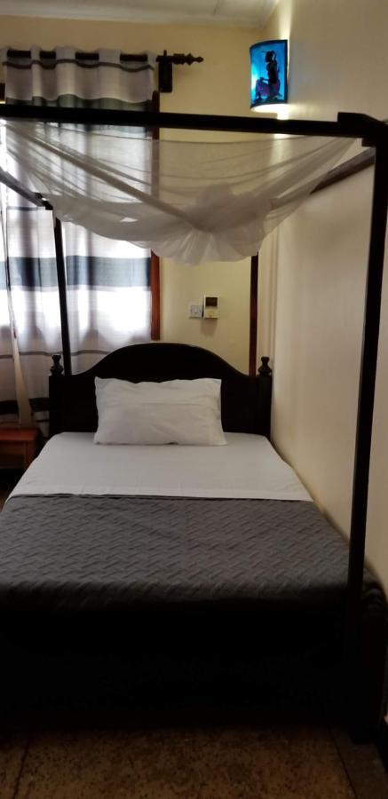 Msaranga Aivlys Lodge Kilimanjaro מראה חיצוני תמונה